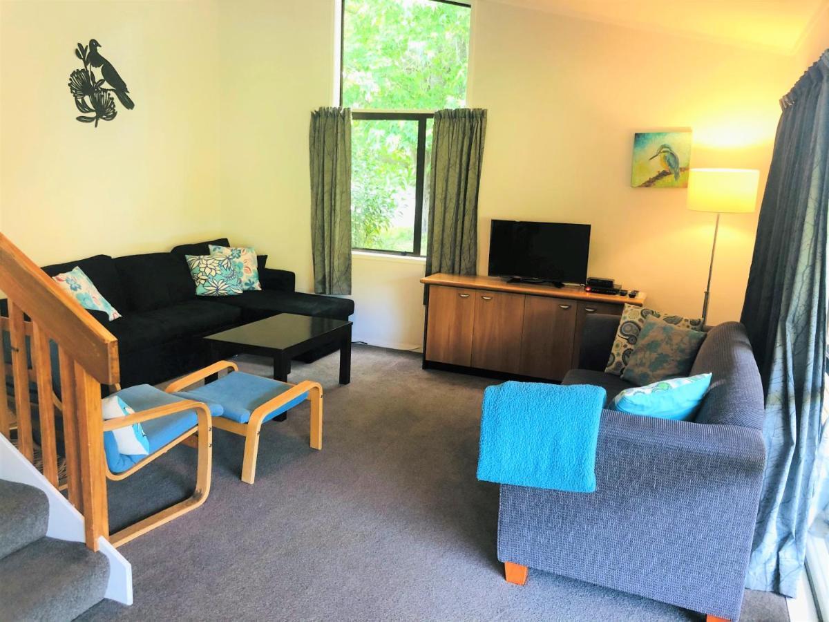 Kereru Retreat - Matakana Holiday Home Экстерьер фото