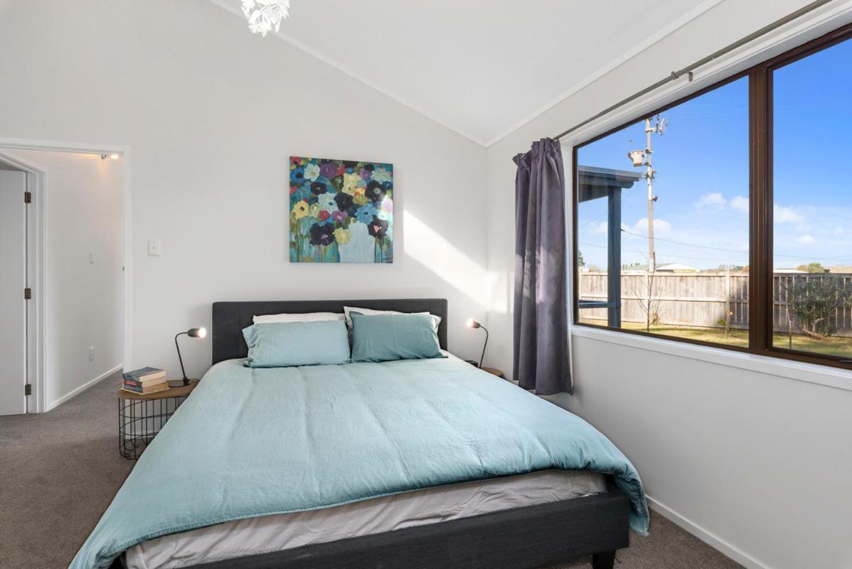 Kereru Retreat - Matakana Holiday Home Экстерьер фото