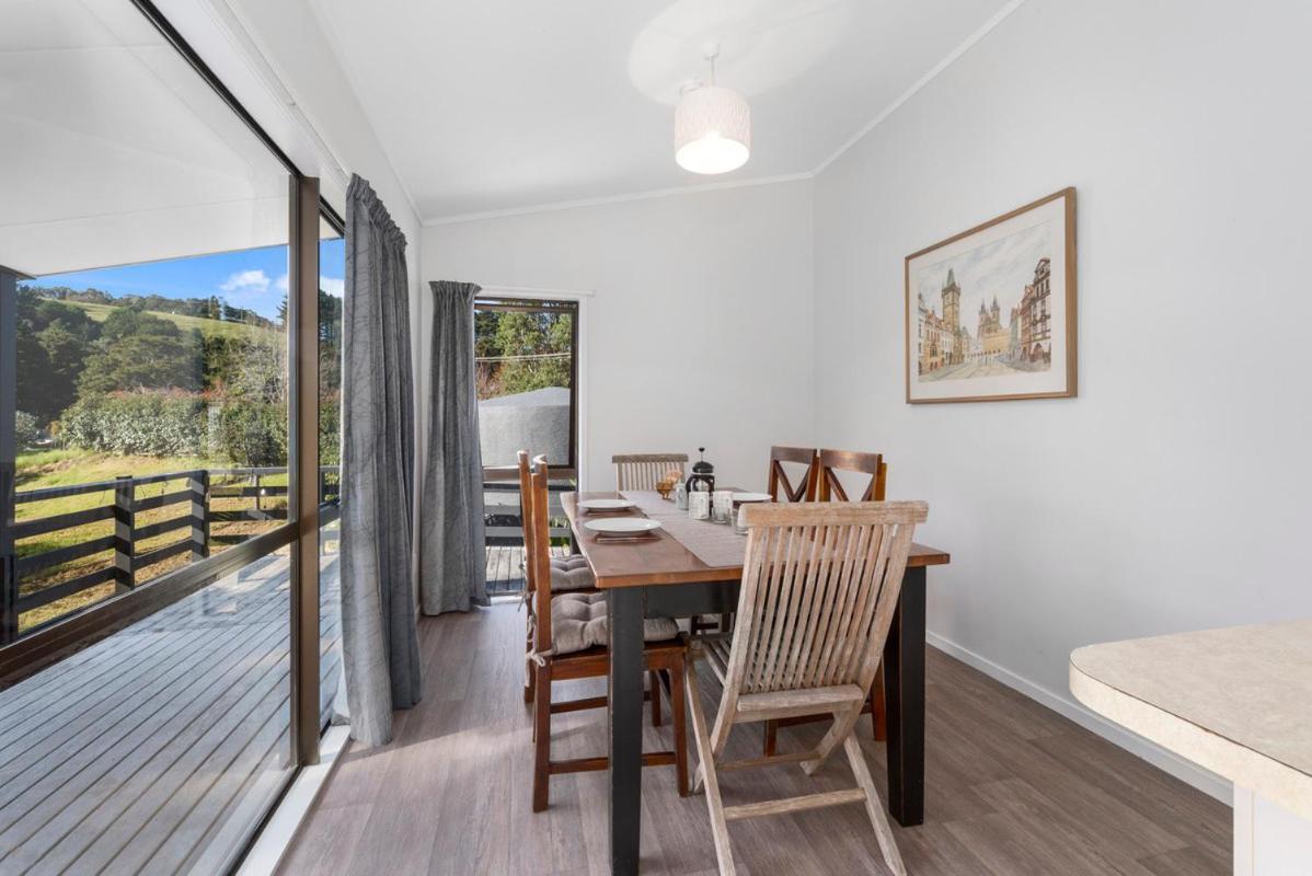 Kereru Retreat - Matakana Holiday Home Экстерьер фото